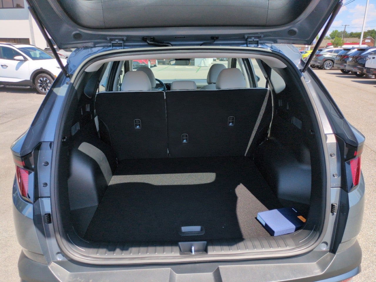 2026 Hyundai Tucson SE FWD