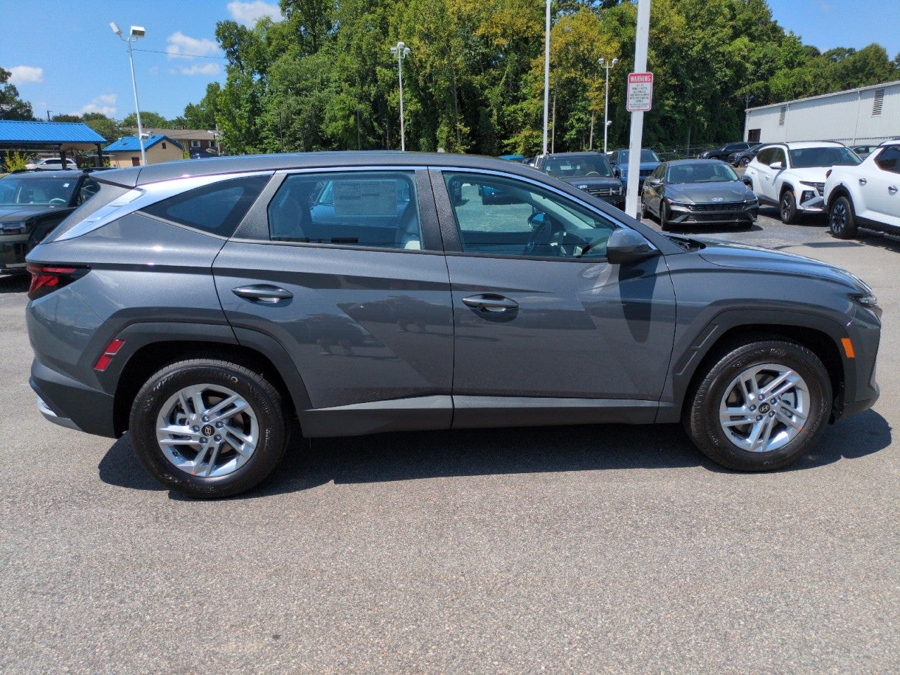 2026 Hyundai Tucson SE FWD