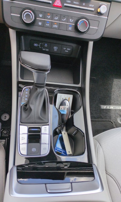 2026 Hyundai Tucson SE FWD