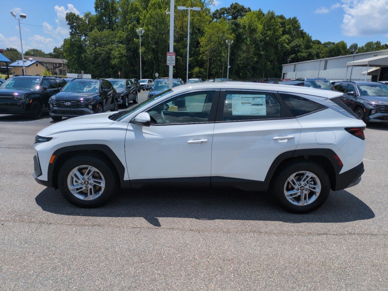 2026 Hyundai Tucson SE FWD