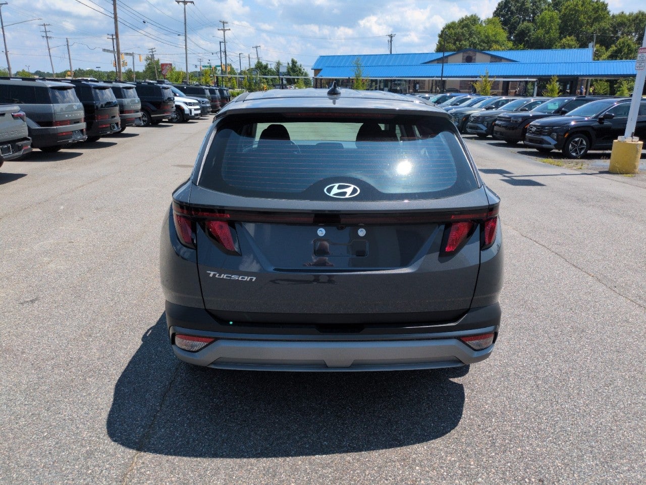2026 Hyundai Tucson SE FWD