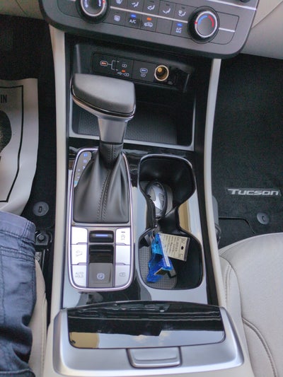 2026 Hyundai Tucson SE FWD