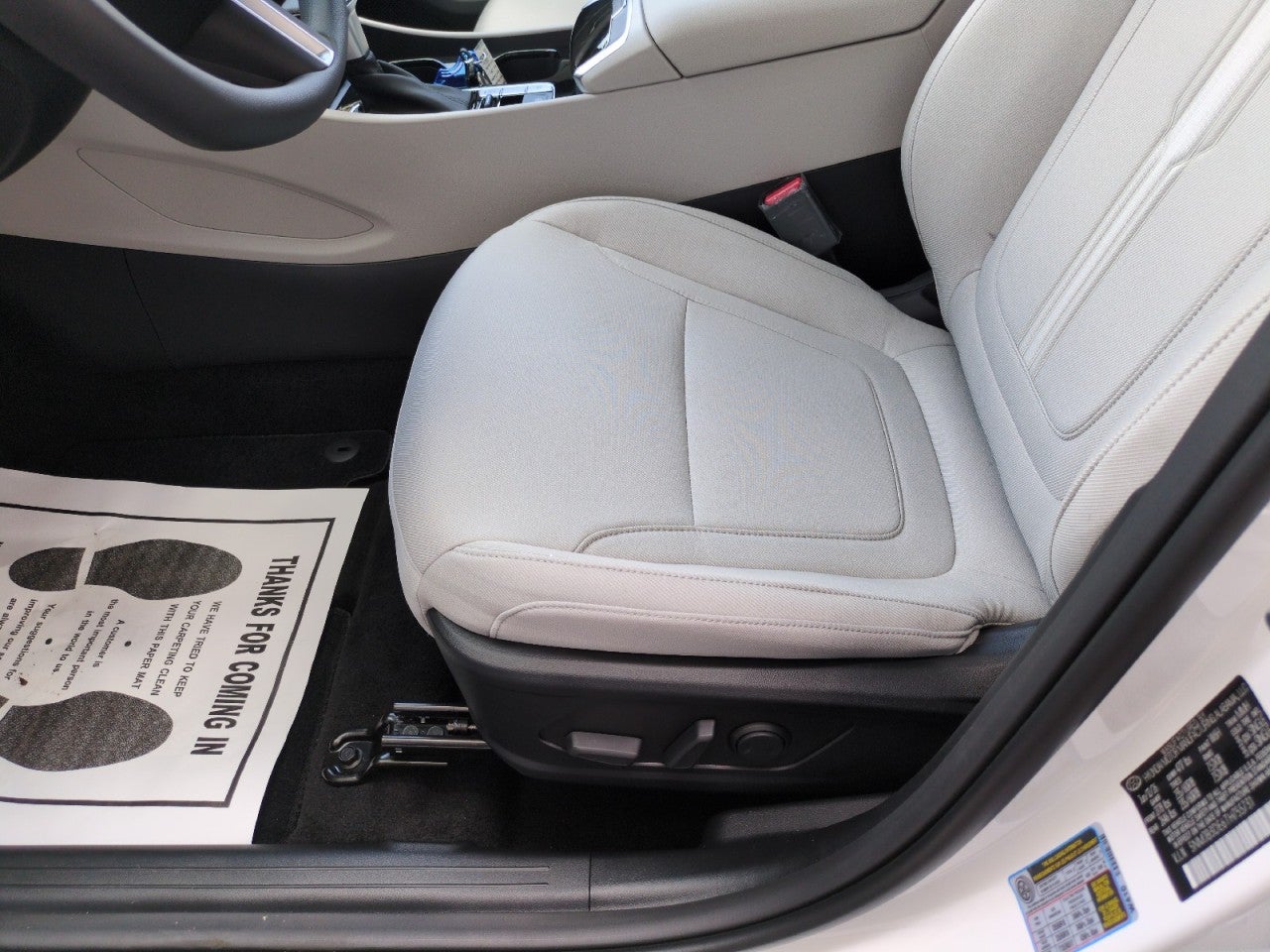 2026 Hyundai Tucson SE FWD