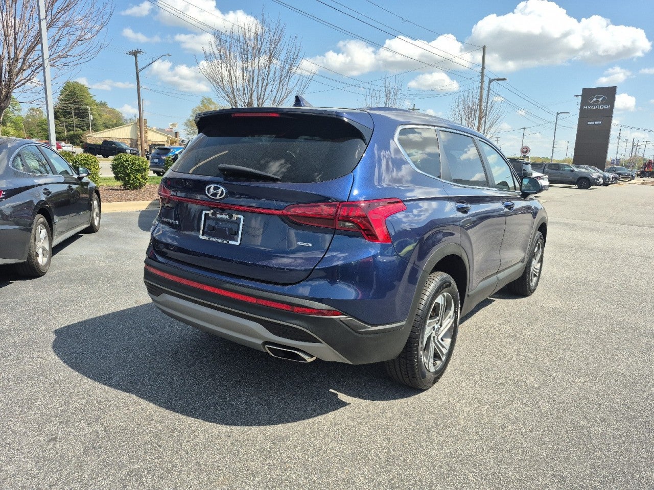 2023 Hyundai Santa Fe SE