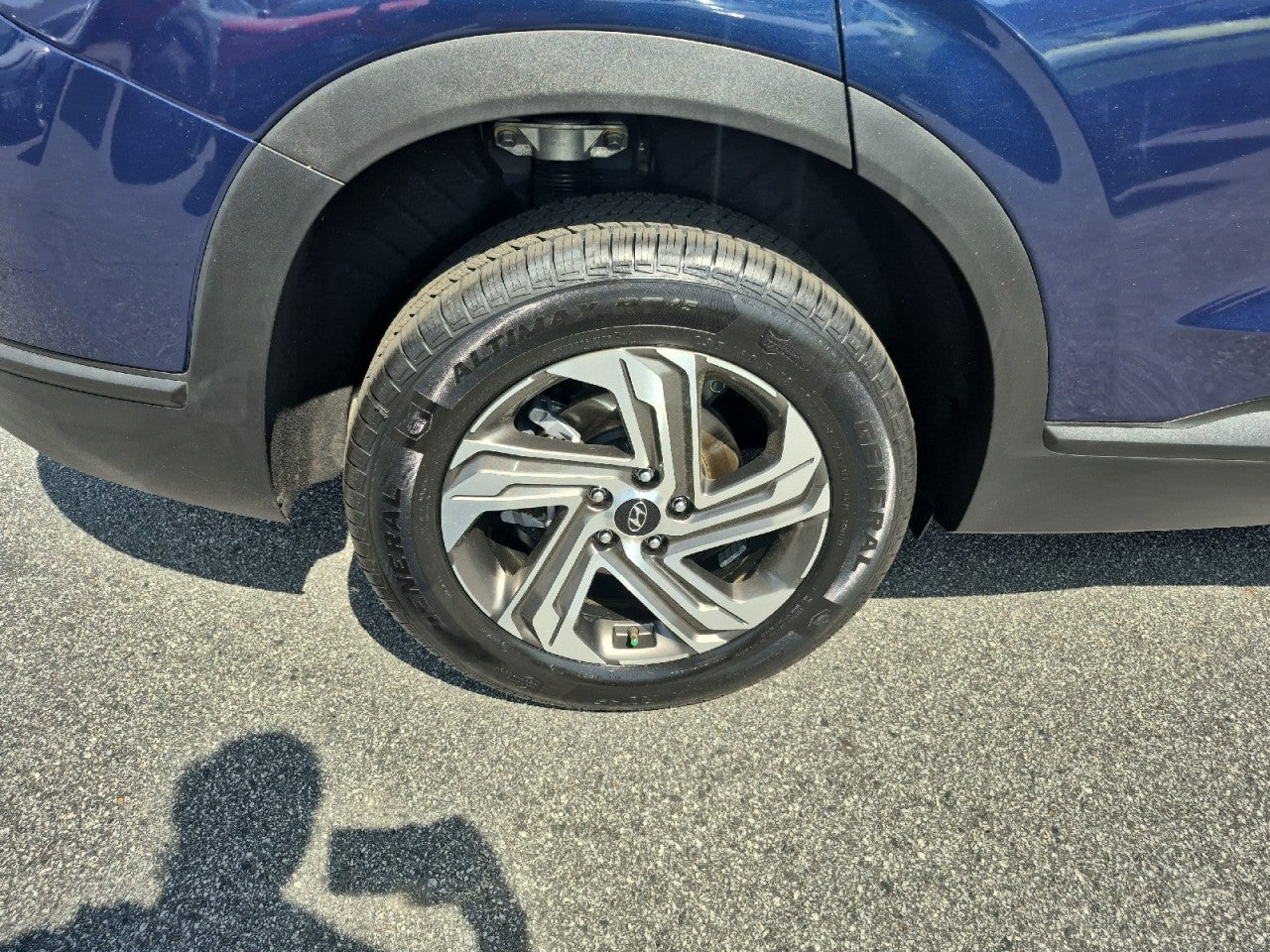 2023 Hyundai Santa Fe SE