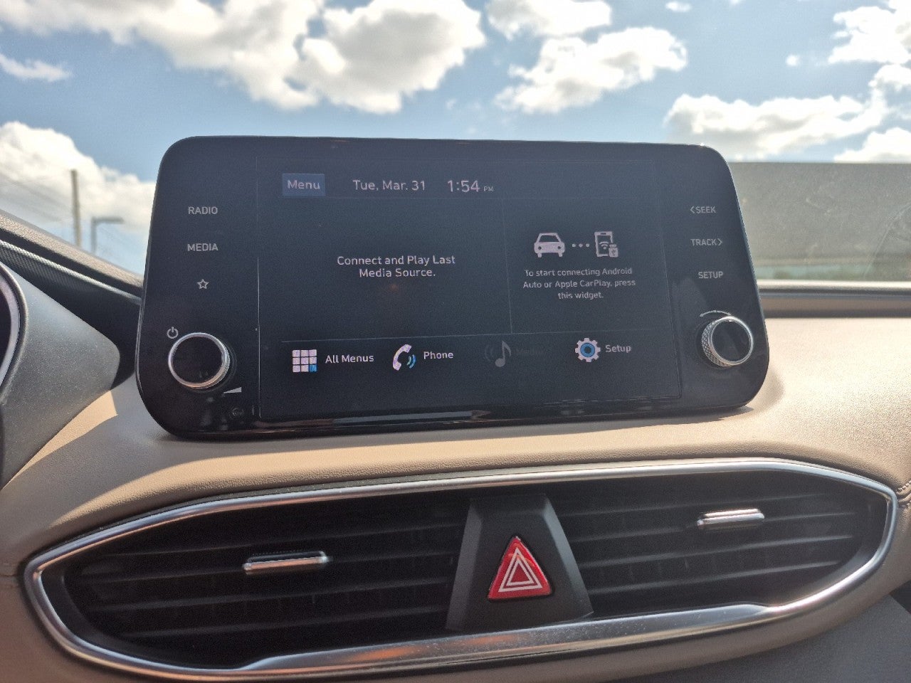 2023 Hyundai Santa Fe SE