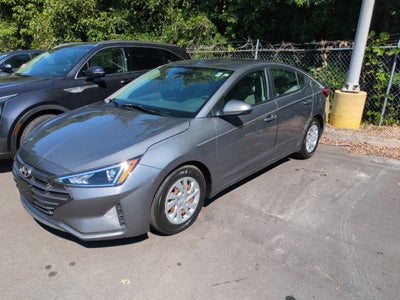 2019 Hyundai Elantra SE