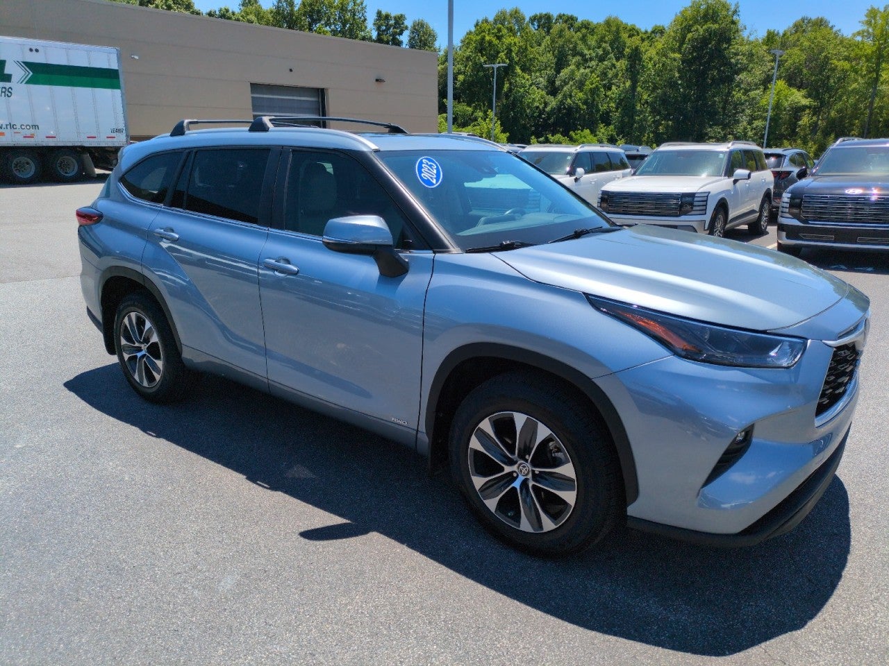 2023 Toyota Highlander Hybrid XLE