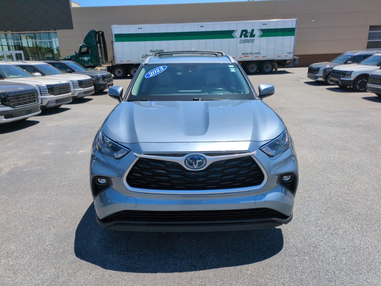2023 Toyota Highlander Hybrid XLE