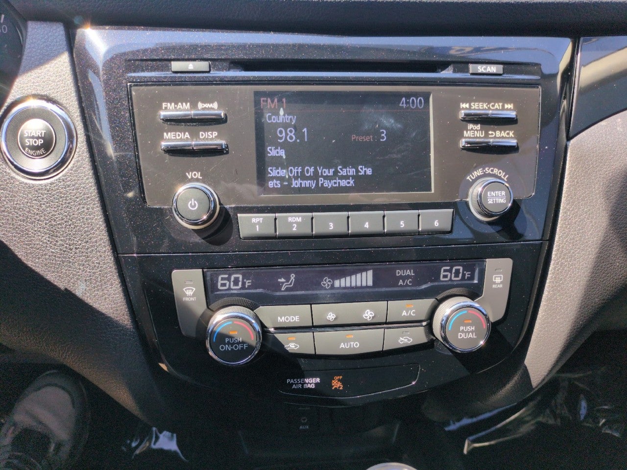 2018 Nissan Rogue Sport SV