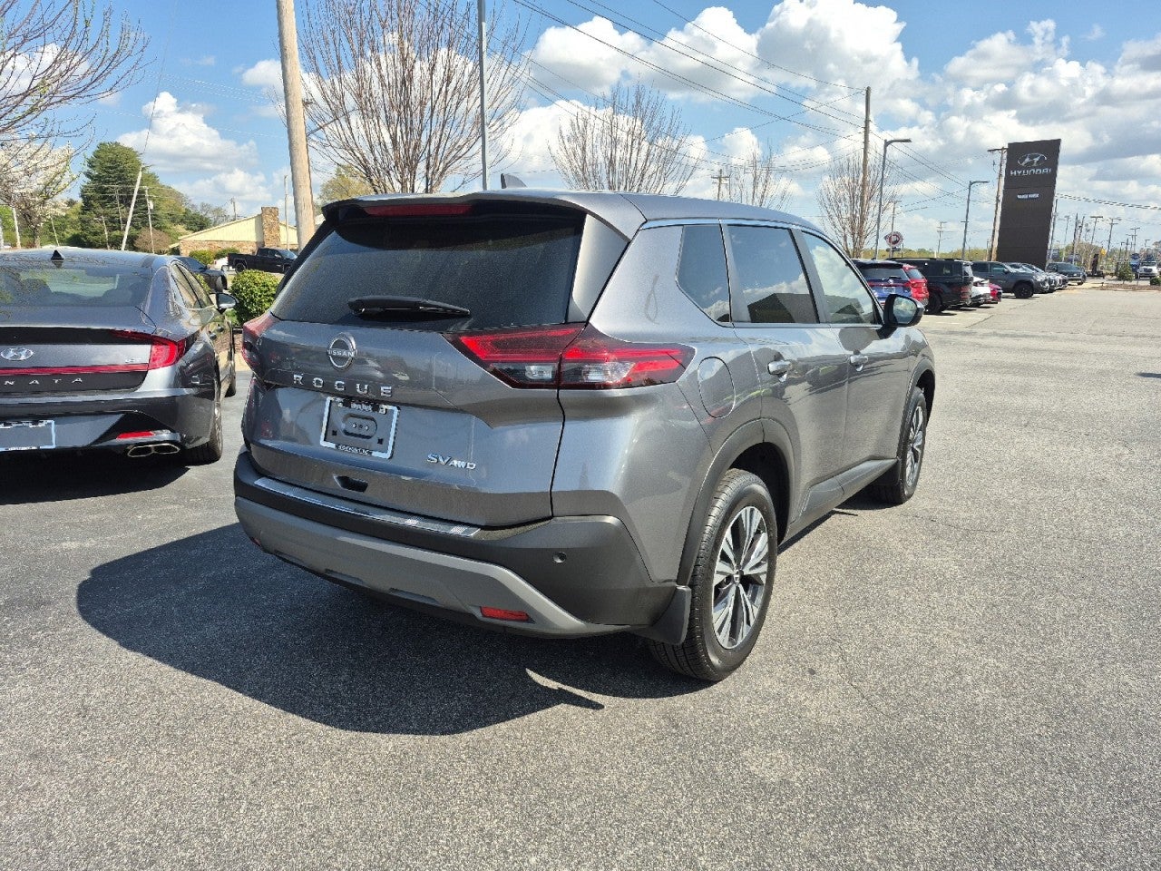 2023 Nissan Rogue SV