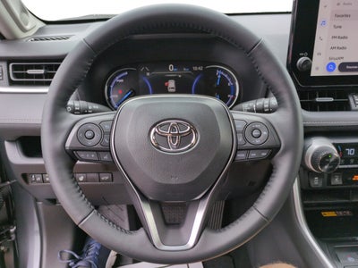 2025 Toyota RAV4 Hybrid XLE Premium