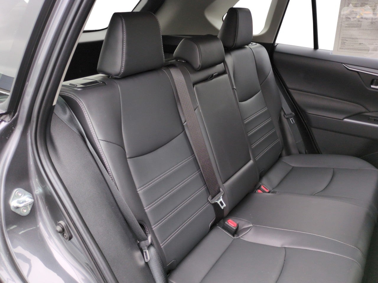 2025 Toyota RAV4 Hybrid XLE Premium