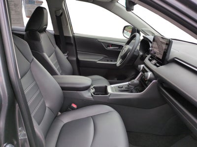 2025 Toyota RAV4 Hybrid XLE Premium