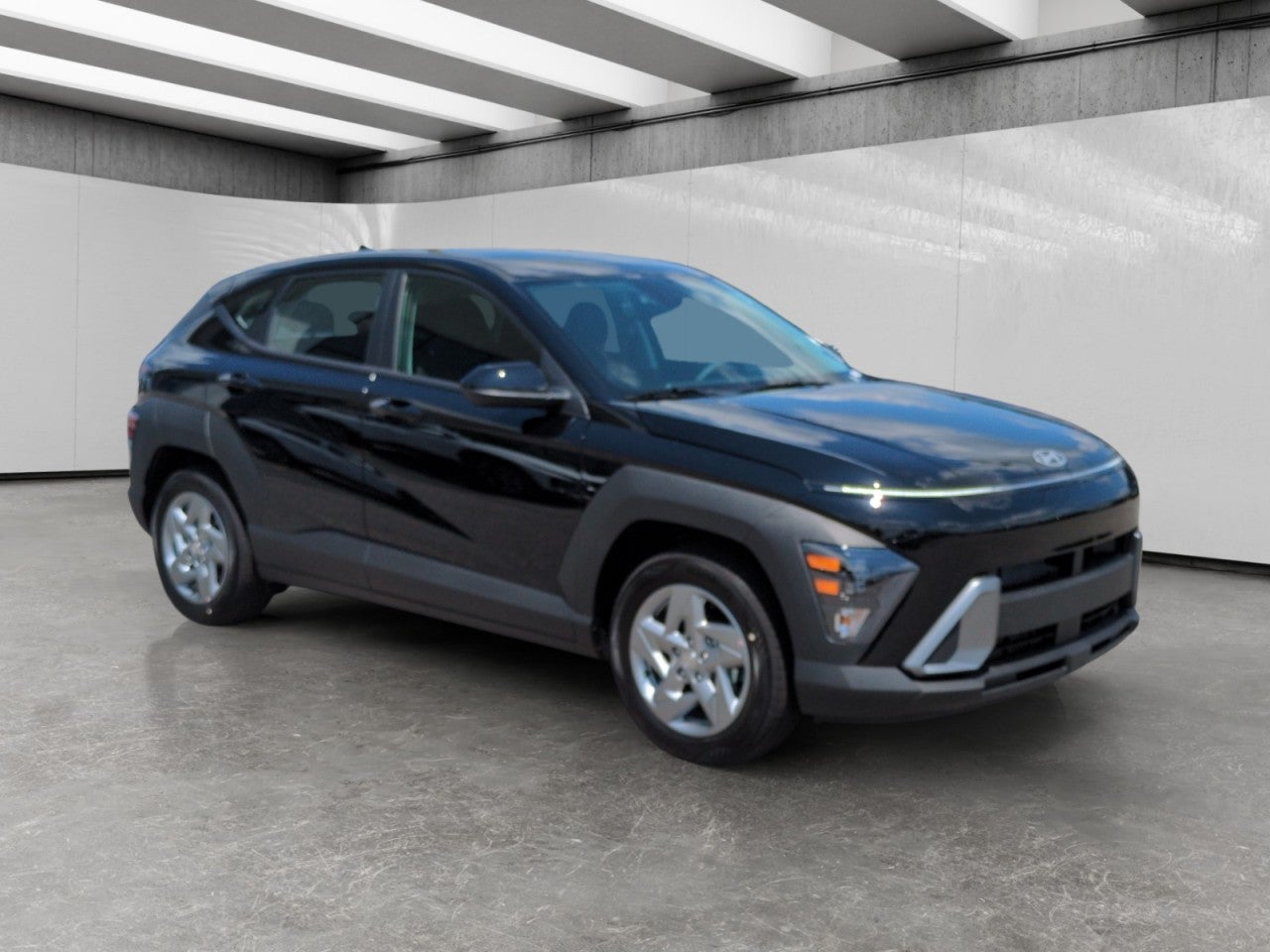 2027 Hyundai Kona SE FWD