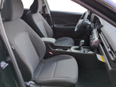 2027 Hyundai Kona SE FWD