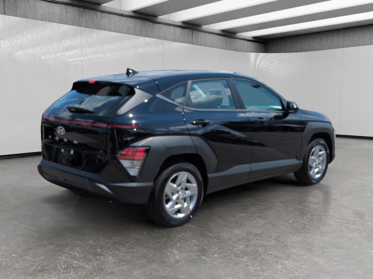 2027 Hyundai Kona SE FWD