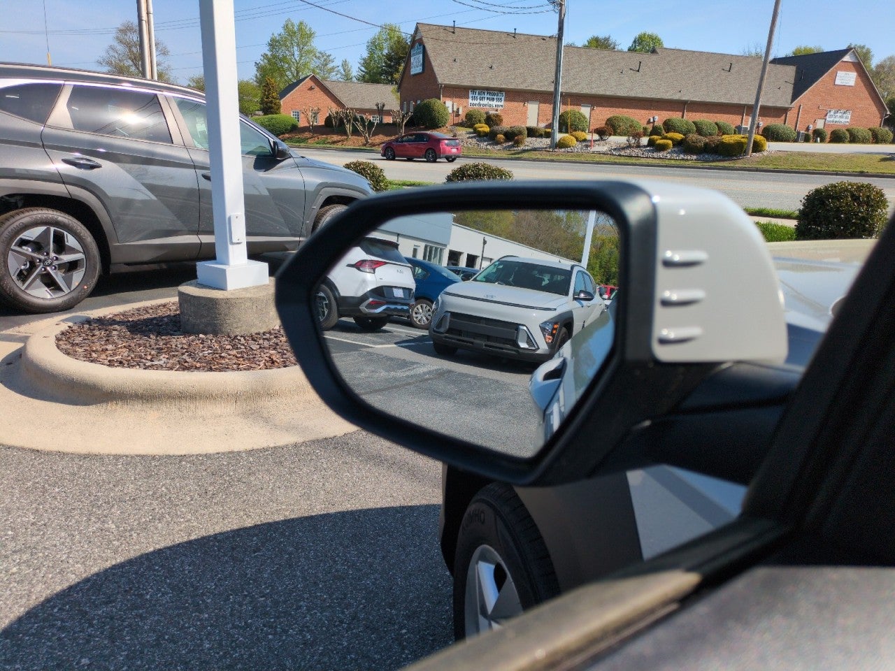 2026 Hyundai Kona SE FWD