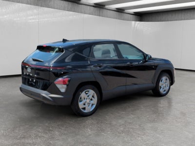 2027 Hyundai Kona SE FWD