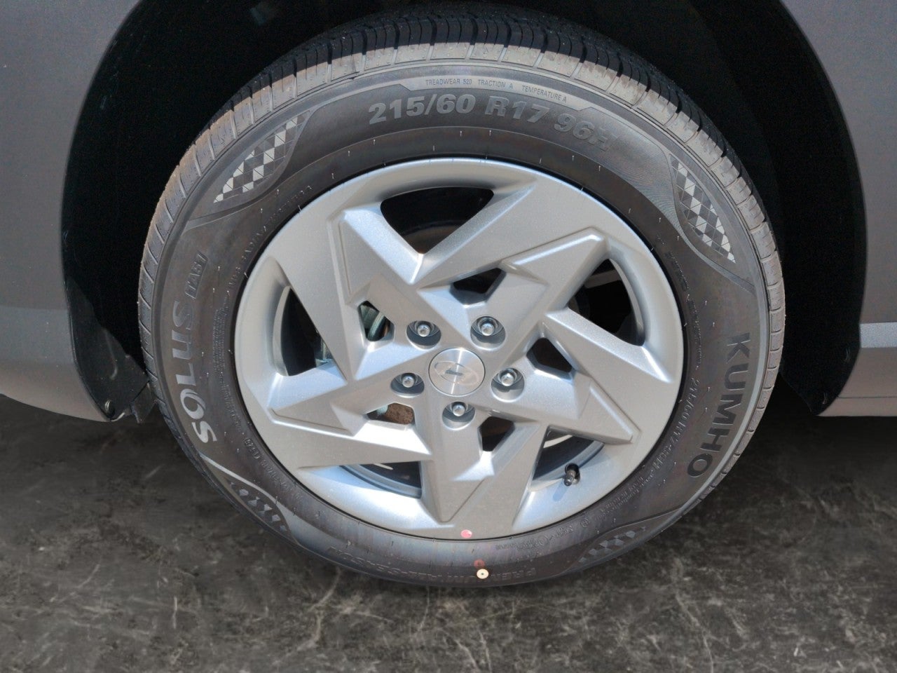 2027 Hyundai Kona SE FWD
