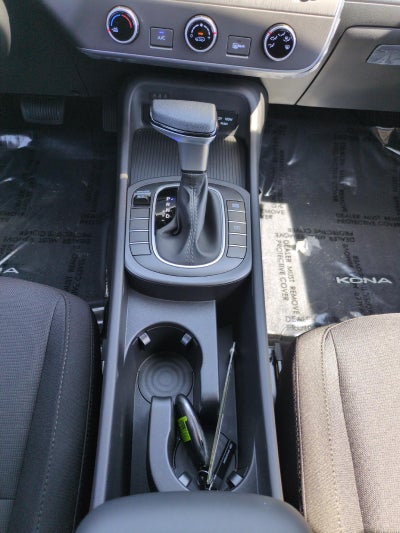 2026 Hyundai Kona SE FWD