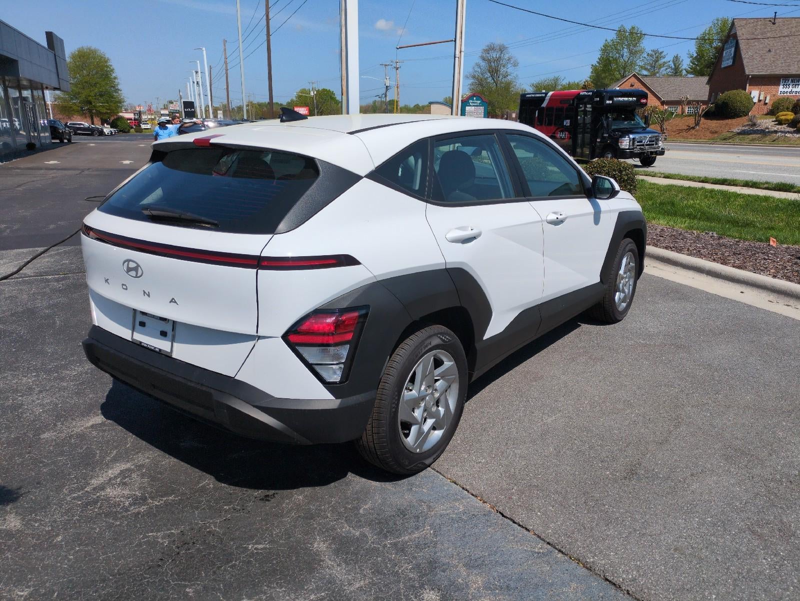2026 Hyundai Kona SE FWD