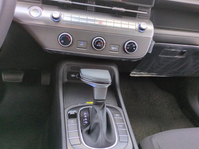 2027 Hyundai Kona SE AWD