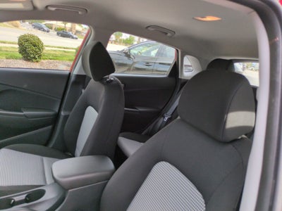 2020 Hyundai Kona SE
