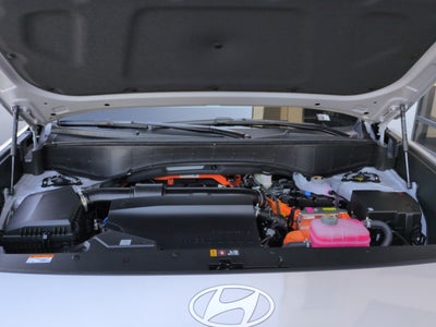 2027 Hyundai Palisade Hybrid Limited 8P