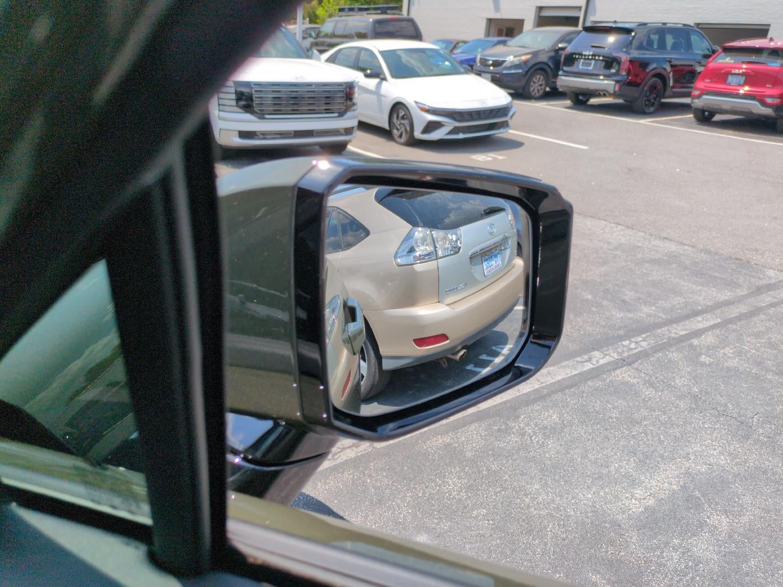 2026 Hyundai Palisade Hybrid Blue SEL 8P