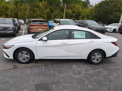2026 Hyundai Elantra SE