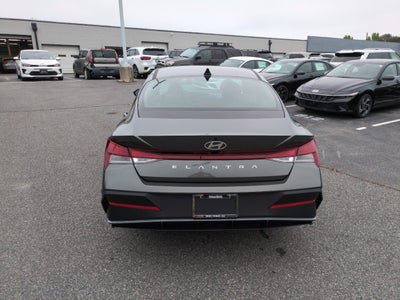 2026 Hyundai Elantra SE