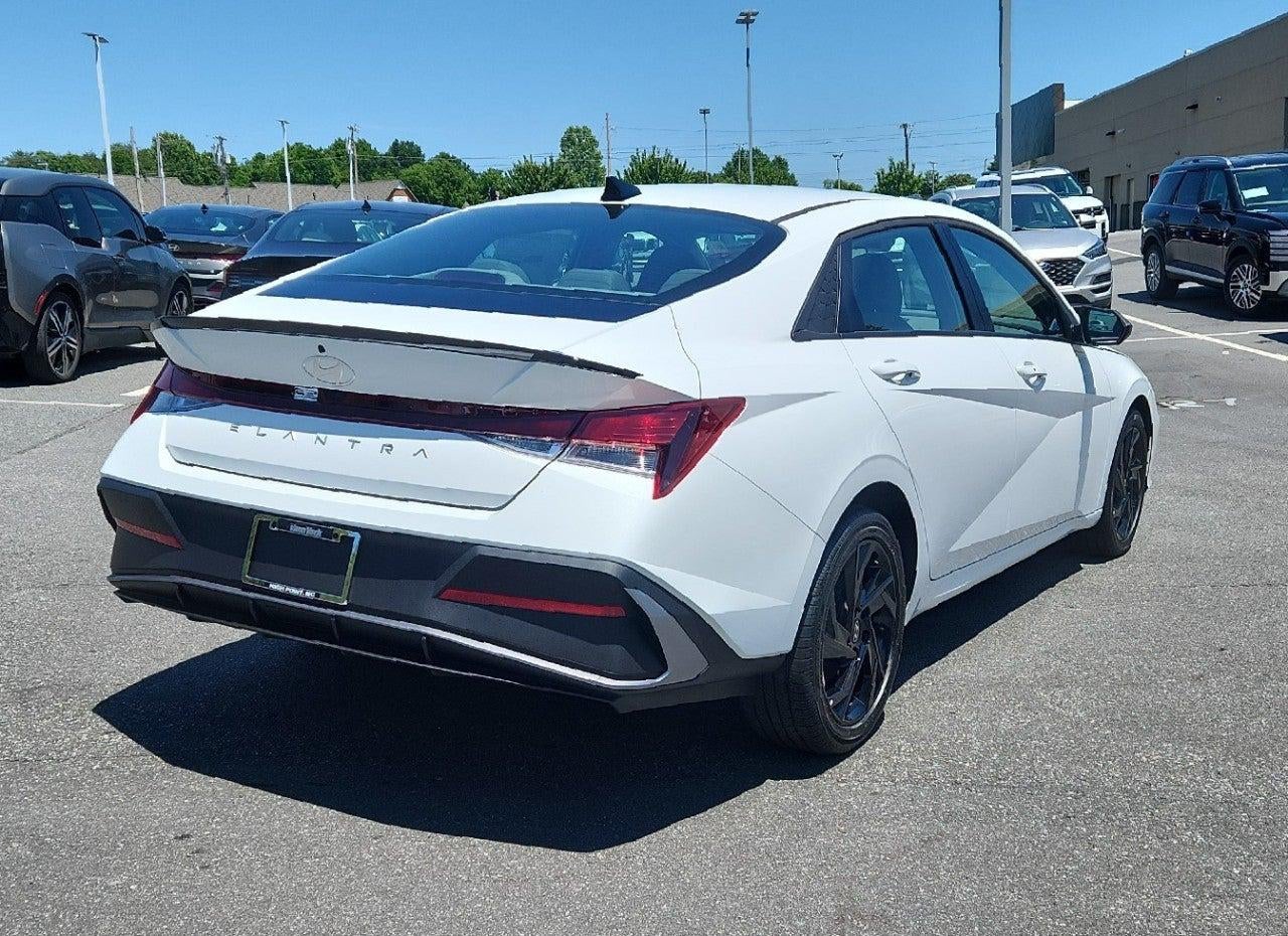 2026 Hyundai Elantra SEL Sport