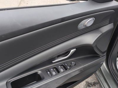 2026 Hyundai Elantra Hybrid Limited