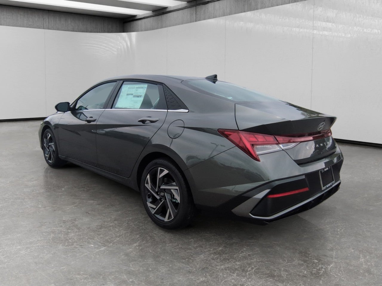 2026 Hyundai Elantra Hybrid Limited
