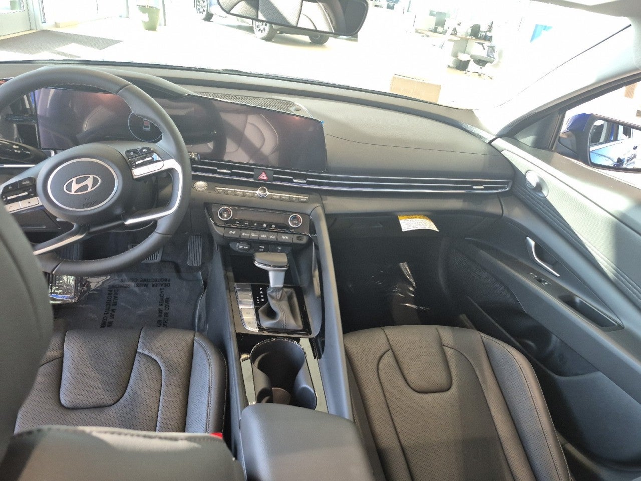 2025 Hyundai Elantra Hybrid Limited