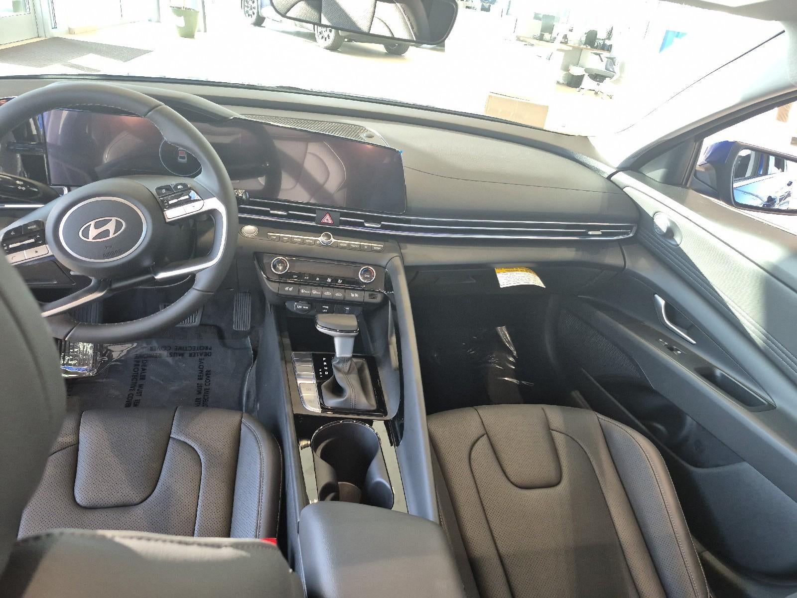 2025 Hyundai Elantra Hybrid Limited