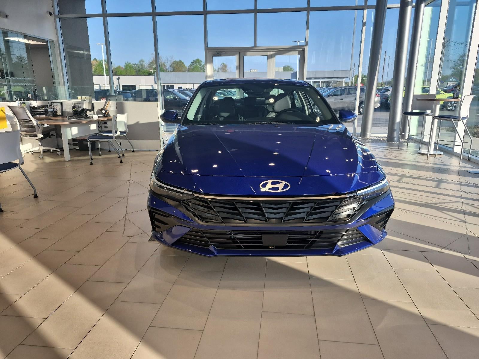 2025 Hyundai Elantra Hybrid Limited