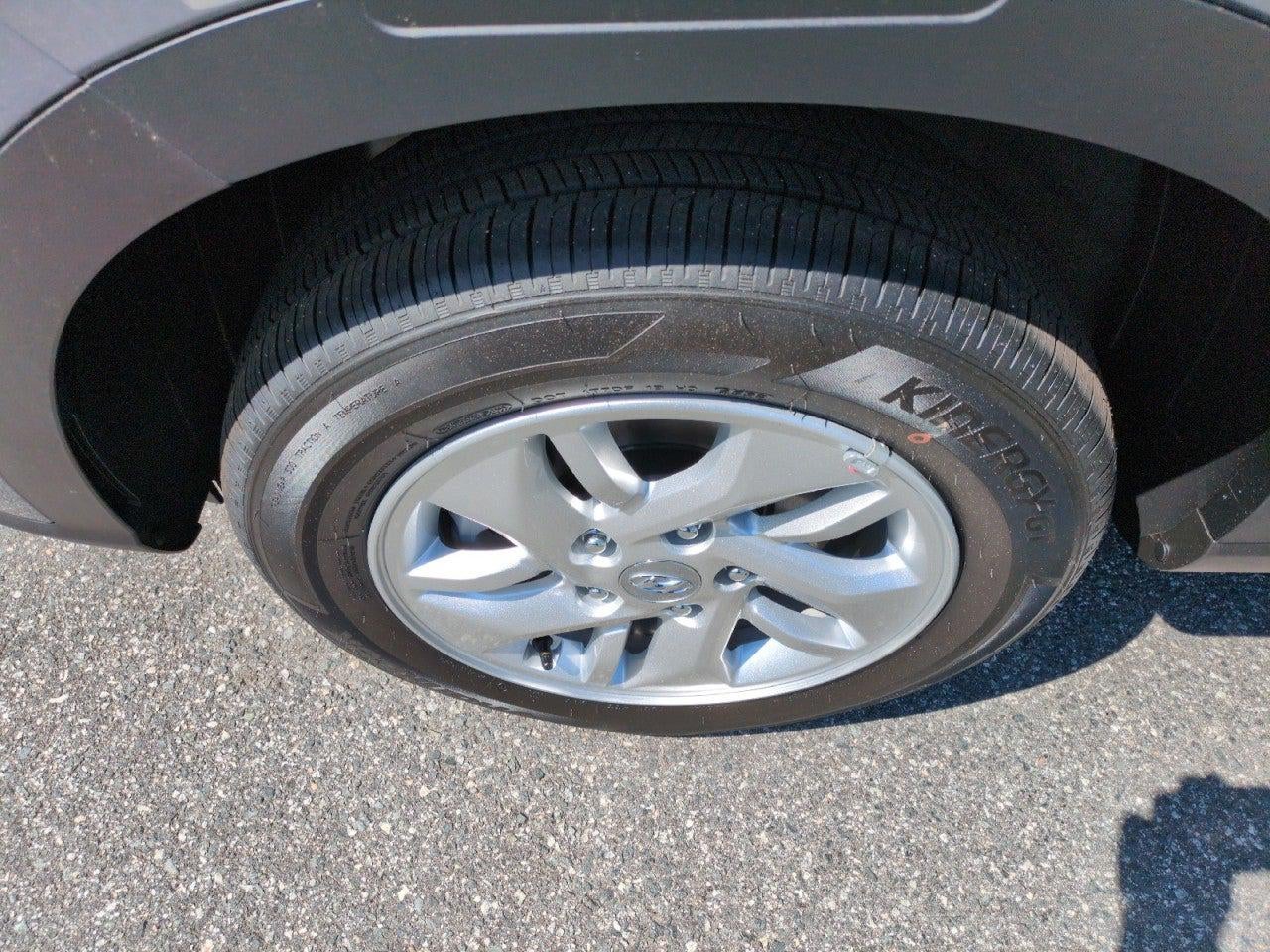 2026 Hyundai Venue SE