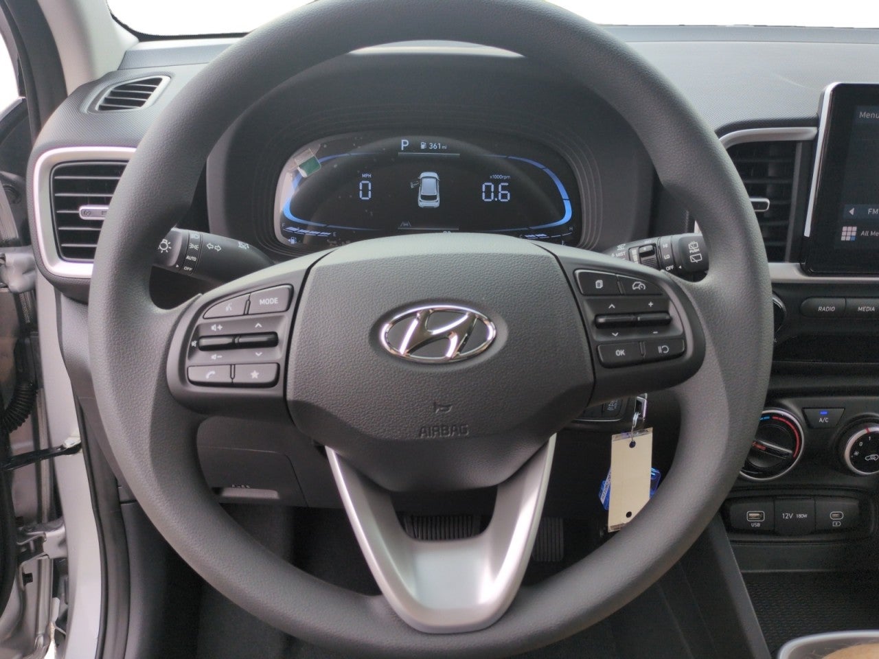 2026 Hyundai Venue SE