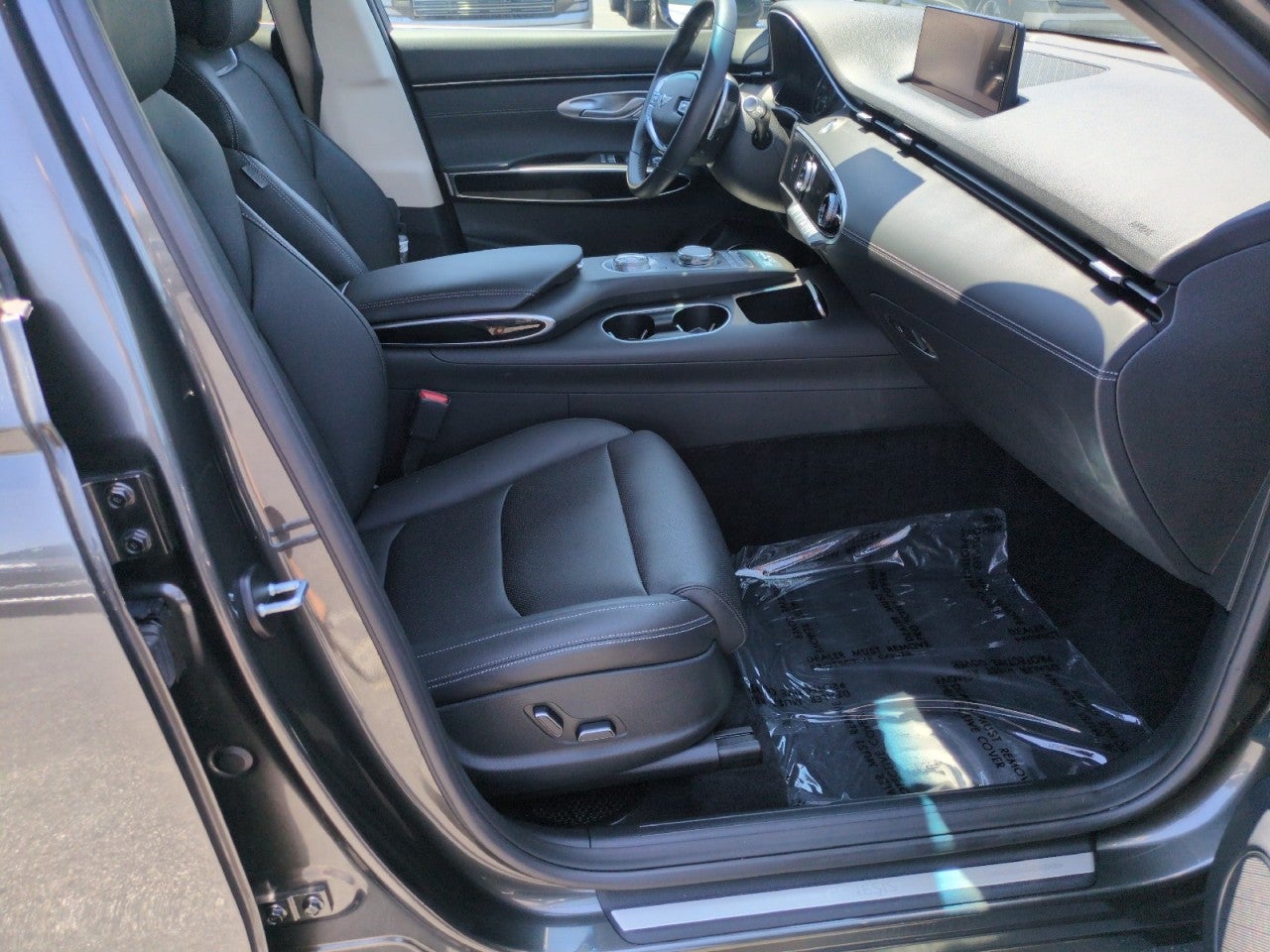 2025 Genesis GV70 2.5T