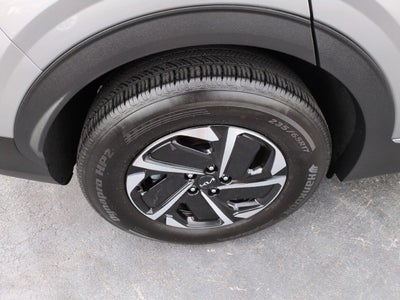 2025 Kia Sportage Hybrid LX