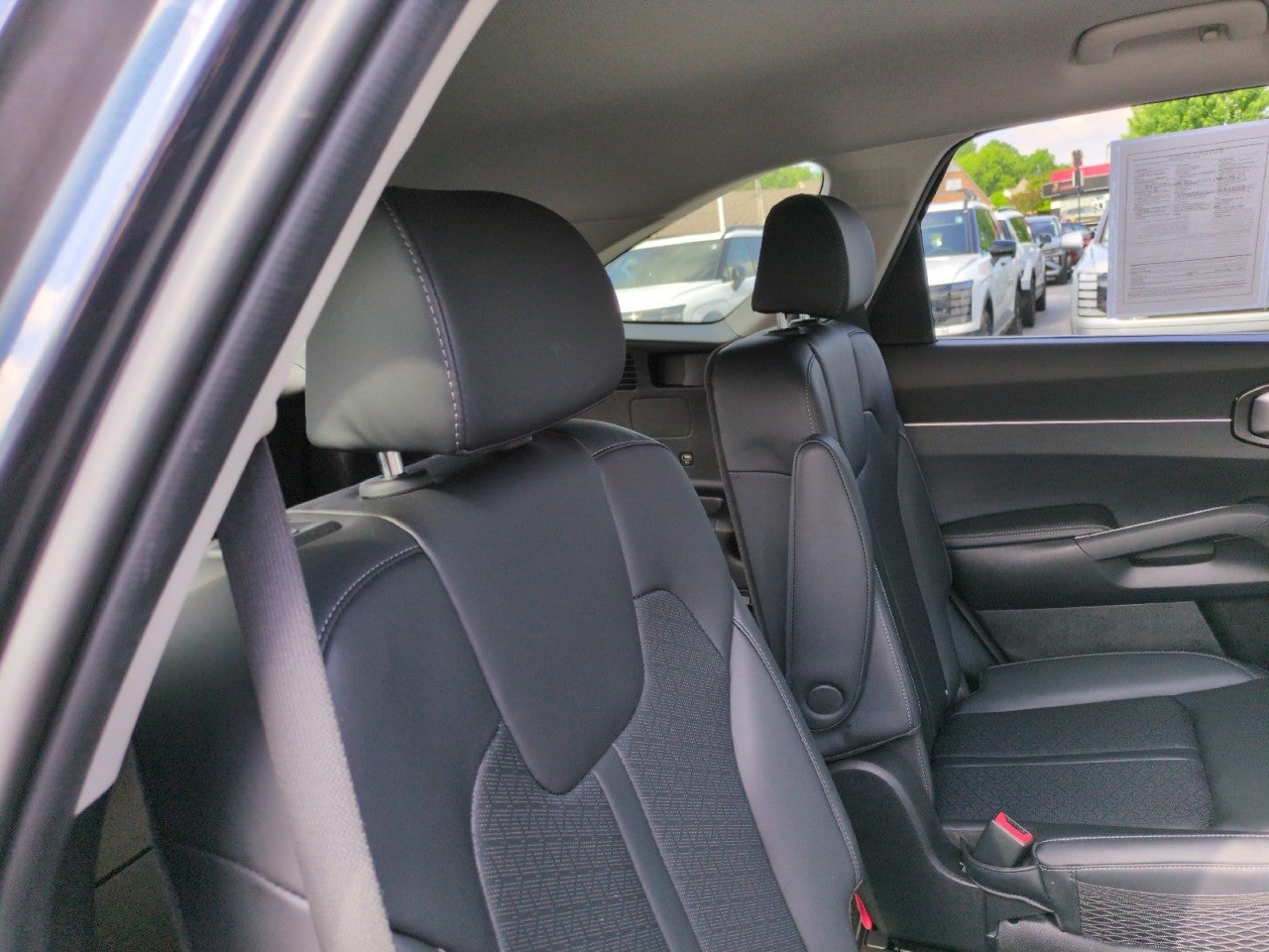 2022 Kia Sorento Hybrid S