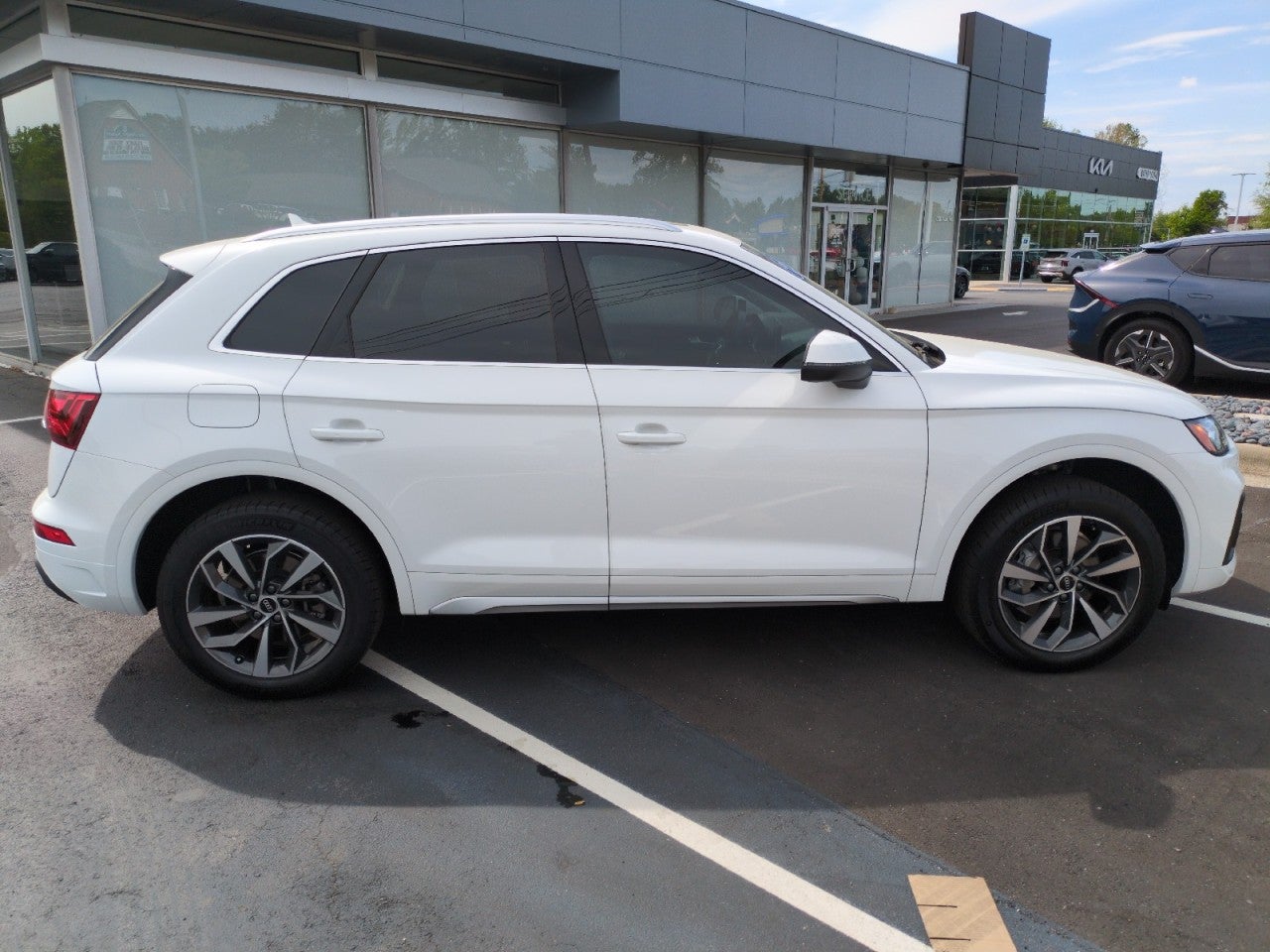 2021 Audi Q5 Premium Plus