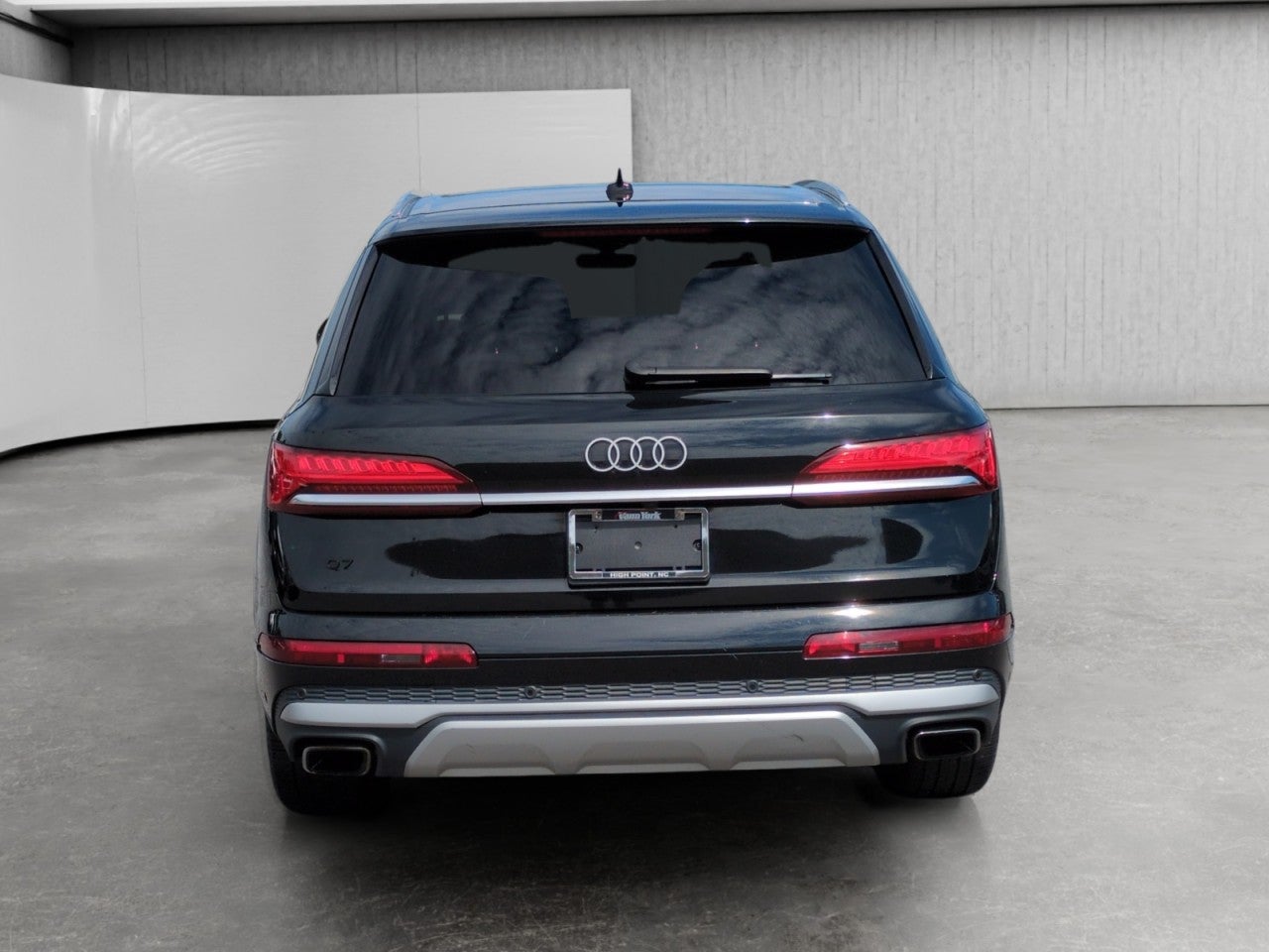 2025 Audi Q7 Premium Plus